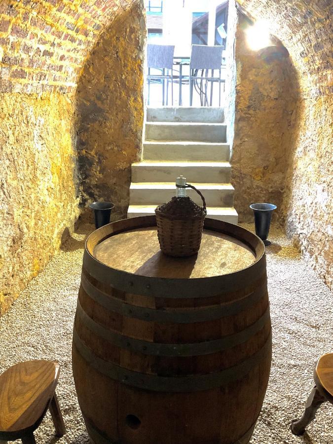 Gite Du Grand Cellerier Увилер Екстериор снимка